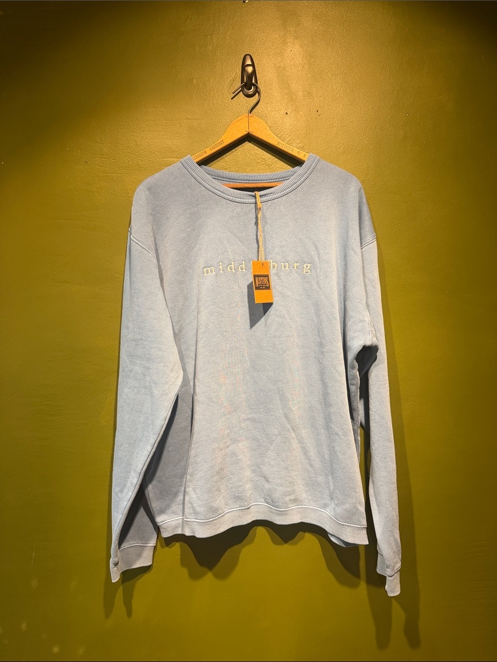 Middleburg VA Light Blue Mens Crewneck Sweatshirt
